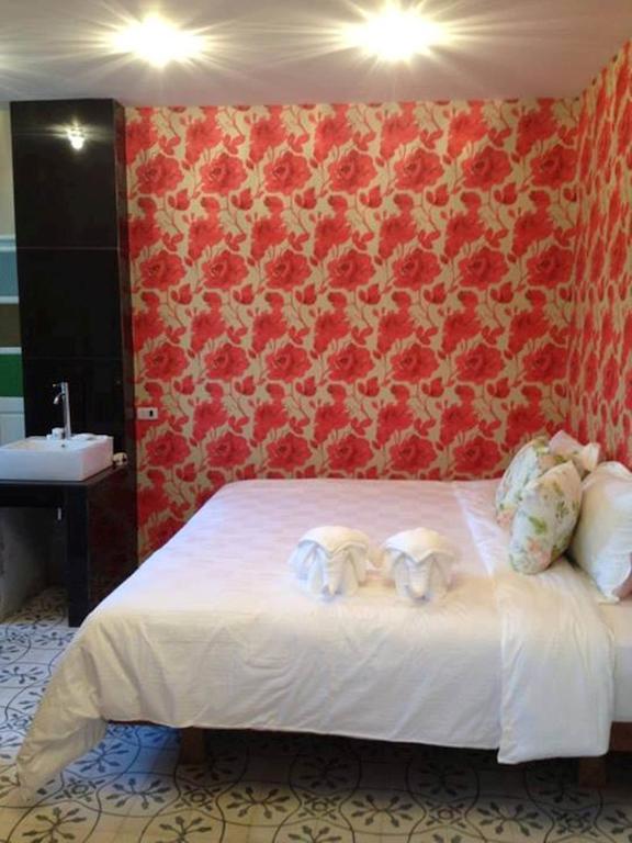 At Casa Guesthouse Amphawa Quarto foto